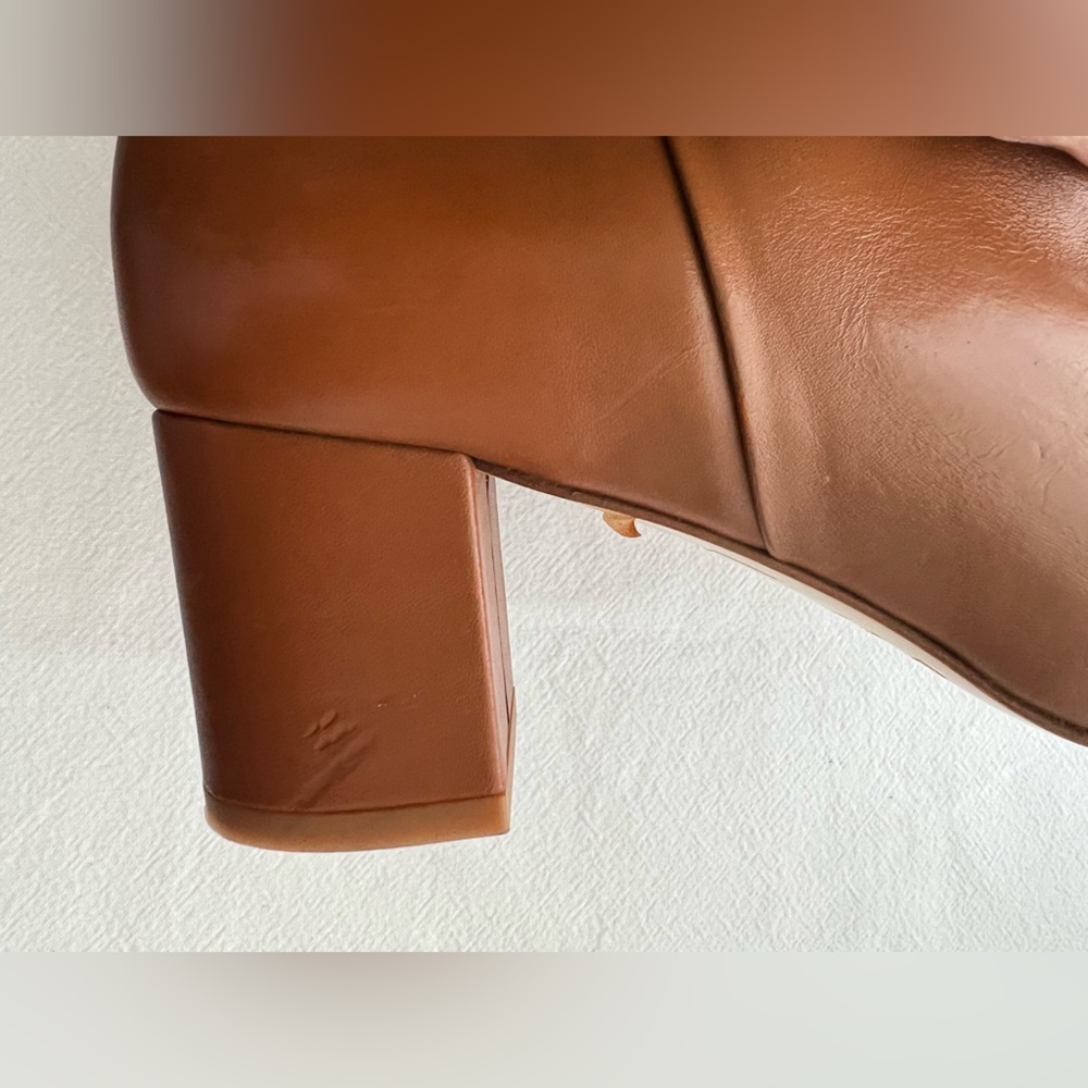 L'agence Jeanne I| Pointed Toe Bootie in Luggage Brown Size 39 New - Picture 10 of 11
